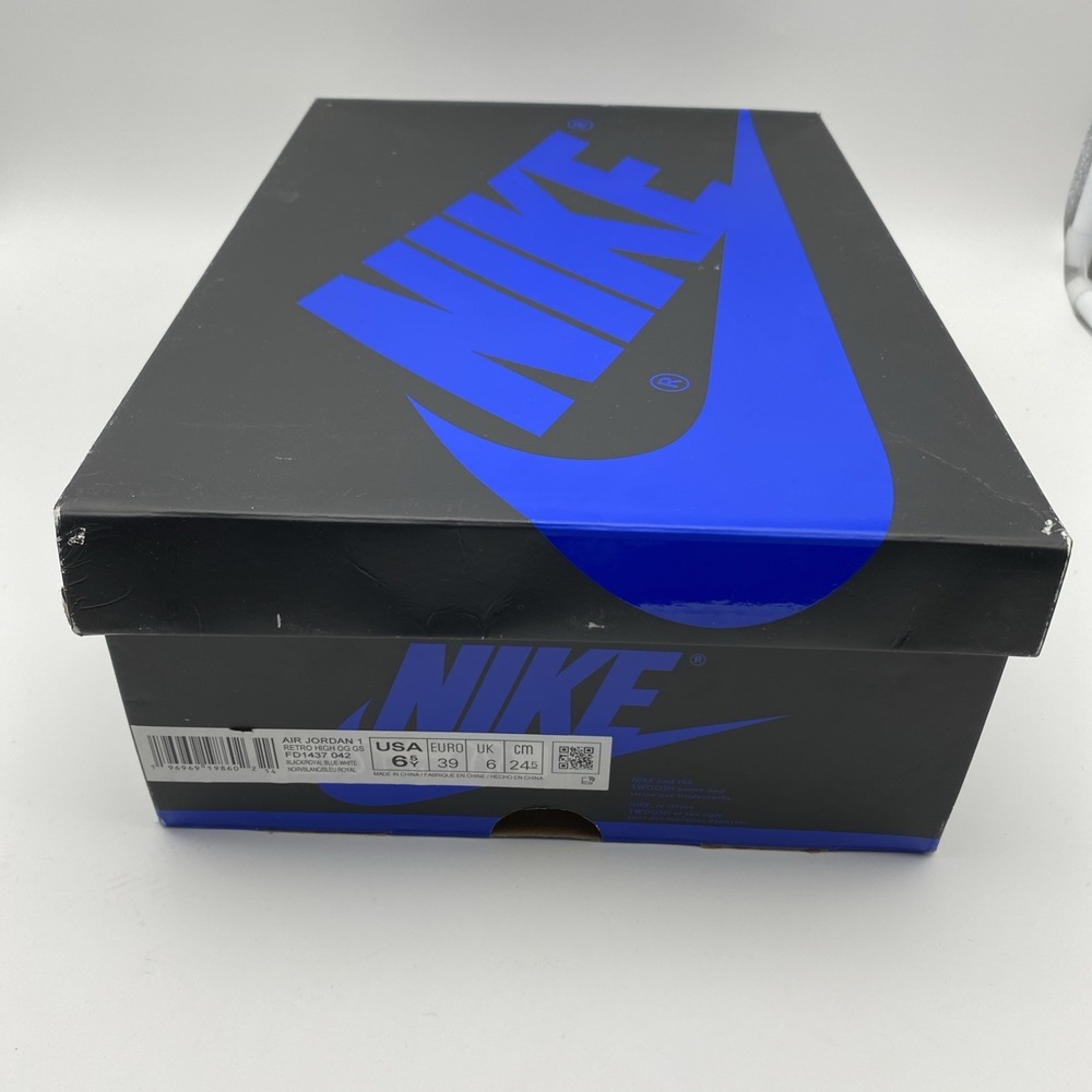Size 6.5y- Jordan 1 Retro High OG GS Black/Royal Blue-White Youth (FD1437 042) - Picture 8 of 8